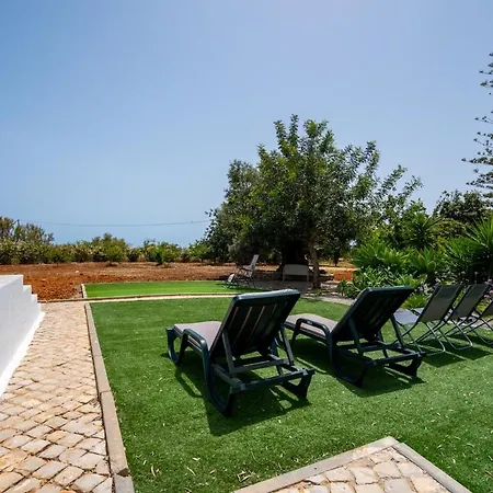 Casa Nautica, Quinta Vale Caranguejo * 塔维拉